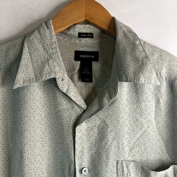 Claiborne 100% Silk Short Sleeve Button Front Shirt Men's Size Large - Picture 3 of 8